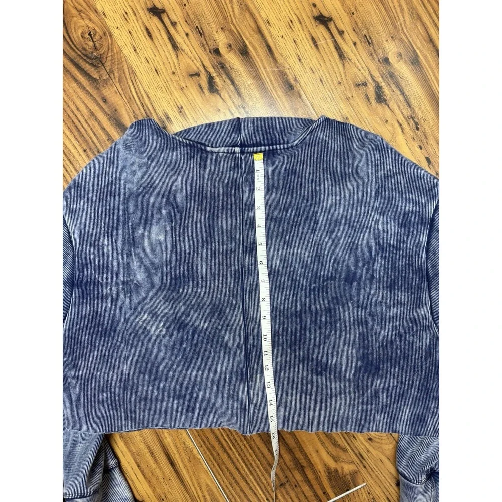 Urban Outfitters Out From Under Ribbed Acid Wash Cropped Hoodie M - Picture 6 of 8